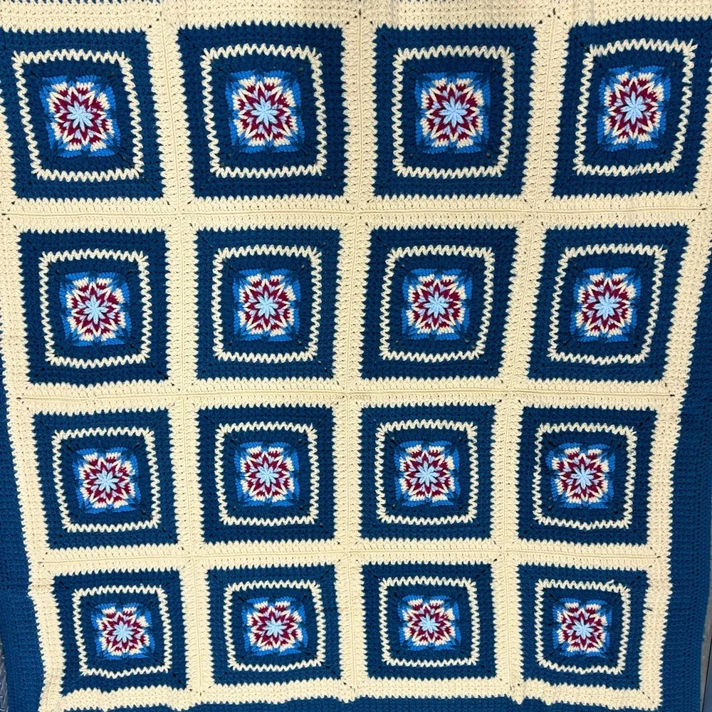 🧶SALE HUGE CROCHET BLANKET HANDMADE